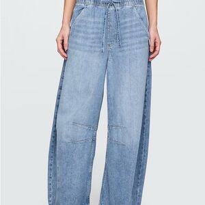 GAP Women’s Barrel Jeans
